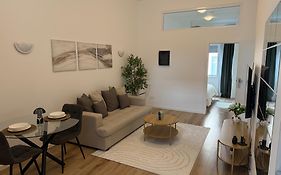 Cozy South-Up